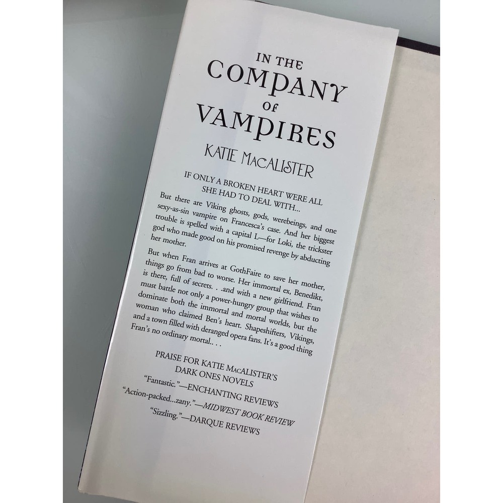 Katie MacAlister Vampire A Darks nest novel HC bundle of 4 books EUC - Picture 8 of 12